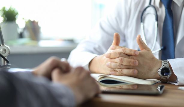 Incapacidad permanente: qué es, quién puede solicitarla en 2026