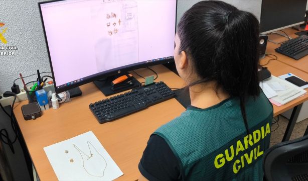Detenido un matrimonio que robaba joyas a personas de avanzada edad en Valencia