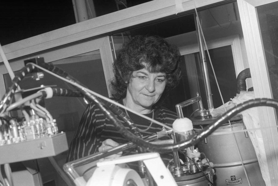 Ada Yonath (1939–2026): la abuela que descifró el ribosoma Ada Yonath (1939–2026): la abuela que descifró el ribosoma