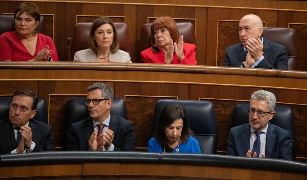 Margarita Robles no aplaude el discurso de Sánchez sobre Ceuta en el Congreso Margarita Robles no aplaude el discurso de Sánchez sobre Ceuta en el Congreso