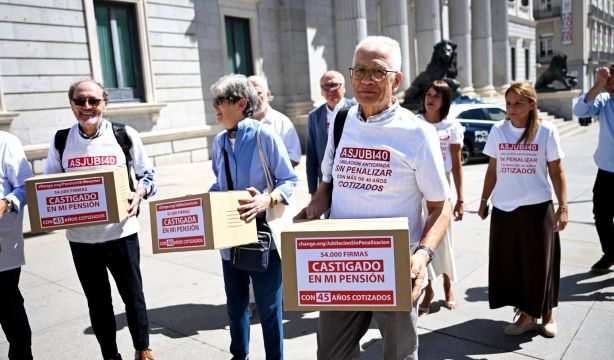 Matinero Asjubi40 firmas Congreso
