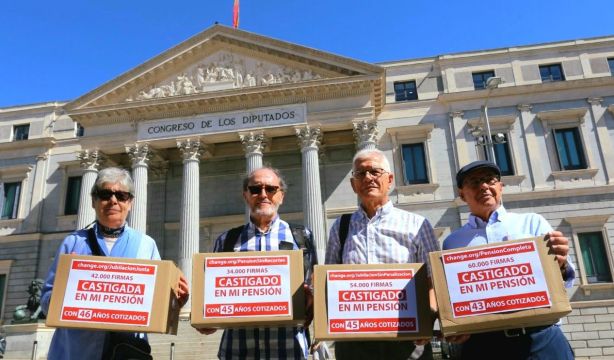 Carta a la directora de Matinero (Asjubi40) y 3 firmas más: "Hemos entregado firmas en el Congreso y no vamos a parar".