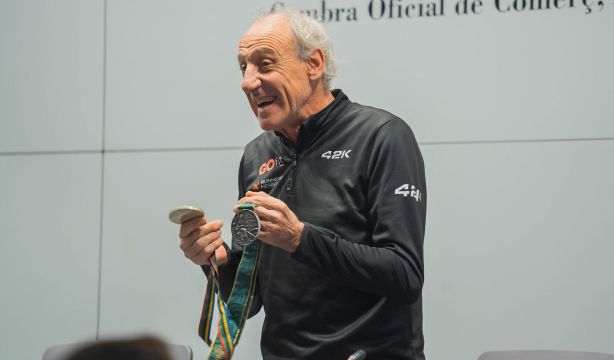 Fermín Cacho aterriza en A Coruña para reivindicar 'El poder de reinventarse' de los sénior