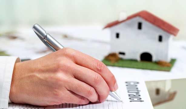 La OCU avisa de las carencias de los seguros por ocupación de viviendas (Fuente: BigStock)