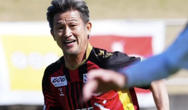 Kazu Miura, "el inoxidable": este futbolista japonés sigue marcando goles a los 59 años Kazu Miura, "el inoxidable": este futbolista japonés sigue marcando goles a los 59 años