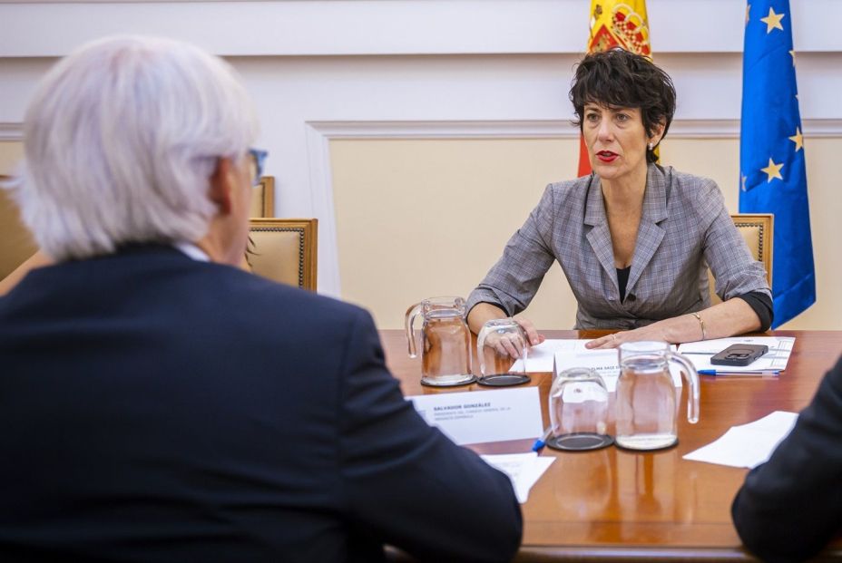 Pasarela al RETA para mutualistas: Elma Saiz promete tramitarla con urgencia Pasarela al RETA para mutualistas: Elma Saiz promete tramitarla con urgencia