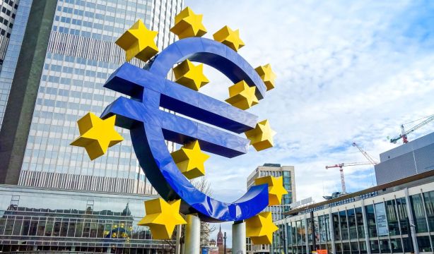El BCE sube los tipos de interés hasta el 2,5% por la inflación, y no descarta nuevas alzas Foto: bigstock