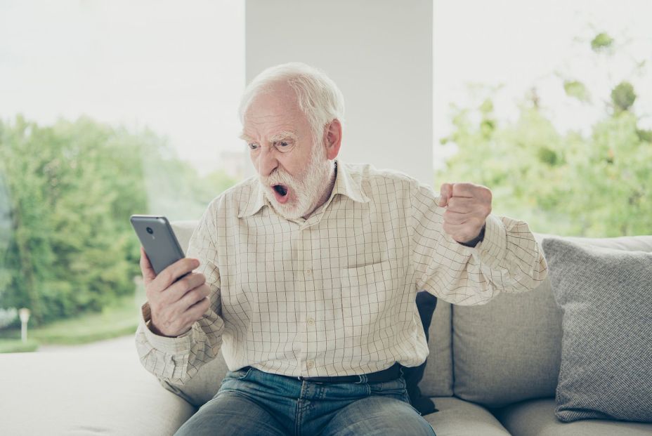 Ryanair, en el punto de mira por sus teléfonos 'fake' de atención al cliente (Fuente: BigStock) Ryanair, en el punto de mira por sus teléfonos 'fake' de atención al cliente (Fuente: BigStock)