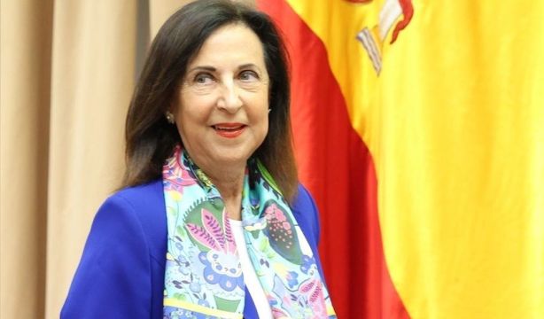Margarita Robles se convierte en la ministra de Defensa más longeva de la democracia
