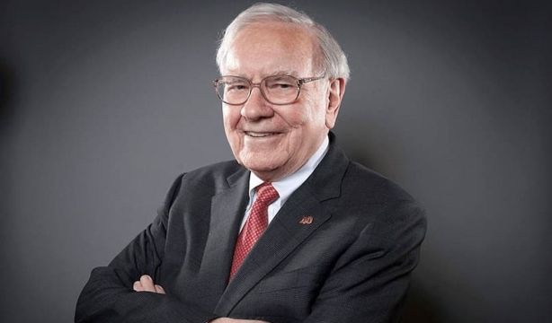 Relevo generacional en Berkshire Hathaway: Warren Buffett deja la presidencia a su hijo Howard Relevo generacional en Berkshire Hathaway: Warren Buffett deja la presidencia a su hijo Howard