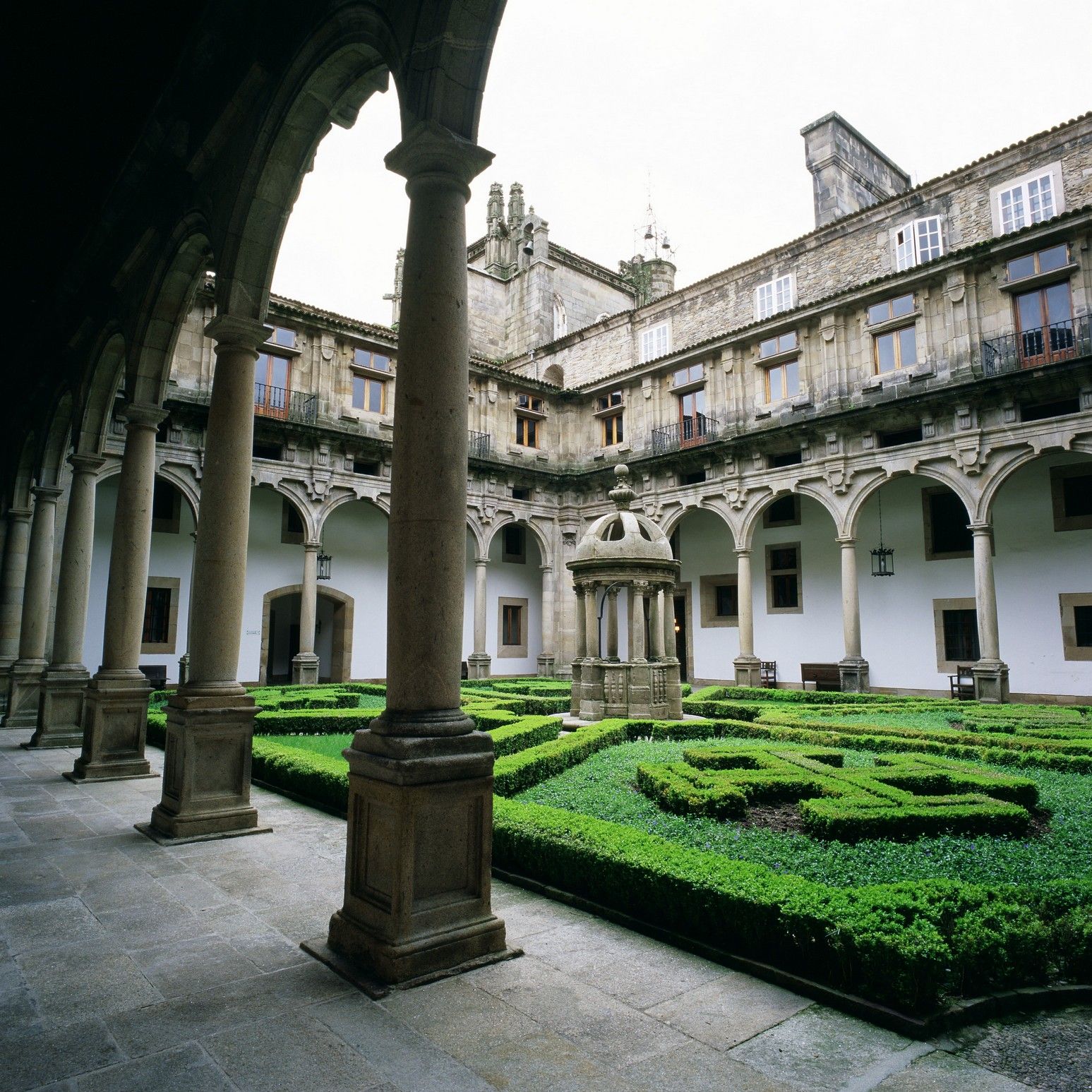 Algunos de los Paradores de España más singulares (Paradores de España)