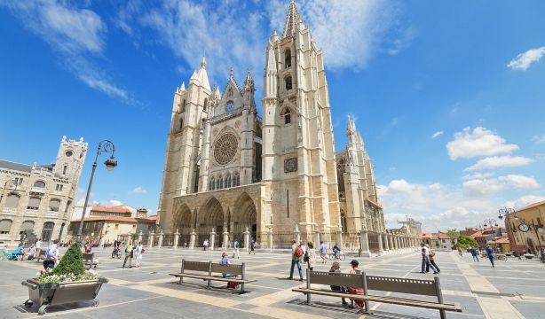Los 50 mejores destinos del mundo para 2027: hay uno español