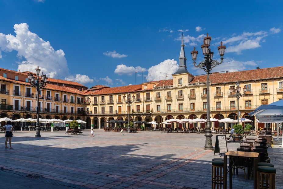 Lonely Planet presenta “Best in Travel 2027” con los 50 mejores destinos del mundo: hay uno español Lonely Planet presenta “Best in Travel 2027” con los 50 mejores destinos del mundo: hay uno español