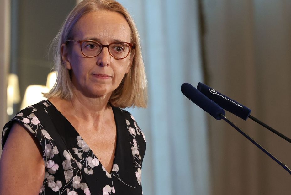 La AIReF pide a España "prepararse" ante las futuras presiones del envejecimiento La AIReF pide a España "prepararse" ante las futuras presiones del envejecimiento
