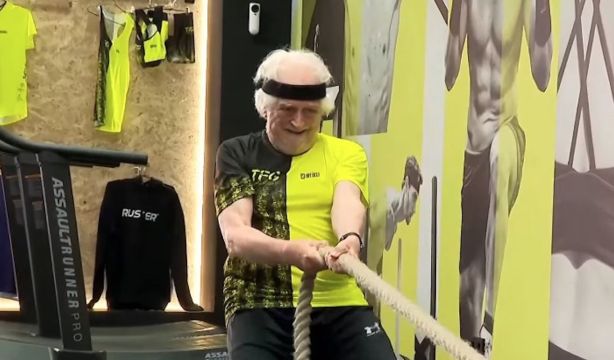 Alejandro Rojas-Marcos, el exalcalde de Sevilla que compite en Hyrox con 86 años
