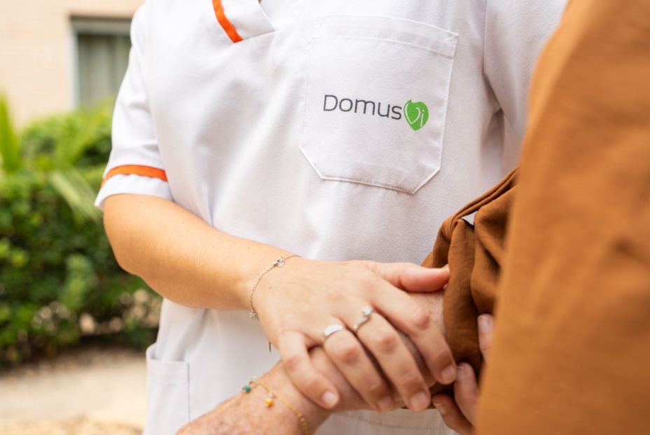 DomusVi refuerza su compromiso con las personas mayores y su bienestar