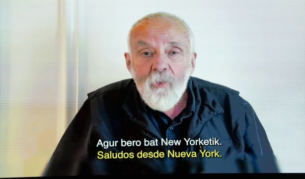 Mike Leigh pone el broche de oro a su carrera con la Concha de Oro por 'Tender Loving Care'