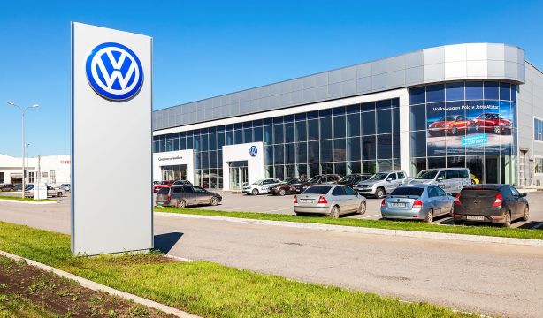 Volkswagen, Audi y Seat revisan 2,8 millones de coches por un posible fallo de dirección Volkswagen, Audi y Seat revisan 2,8 millones de coches por un posible fallo de dirección