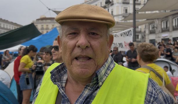 "El problema de la vivienda nos atañe a todos, jóvenes y mayores"