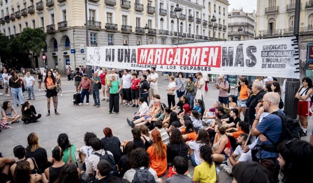 Acuerdo entre PSOE y Sumar para aprobar el 'decreto Maricarmen' de vivienda