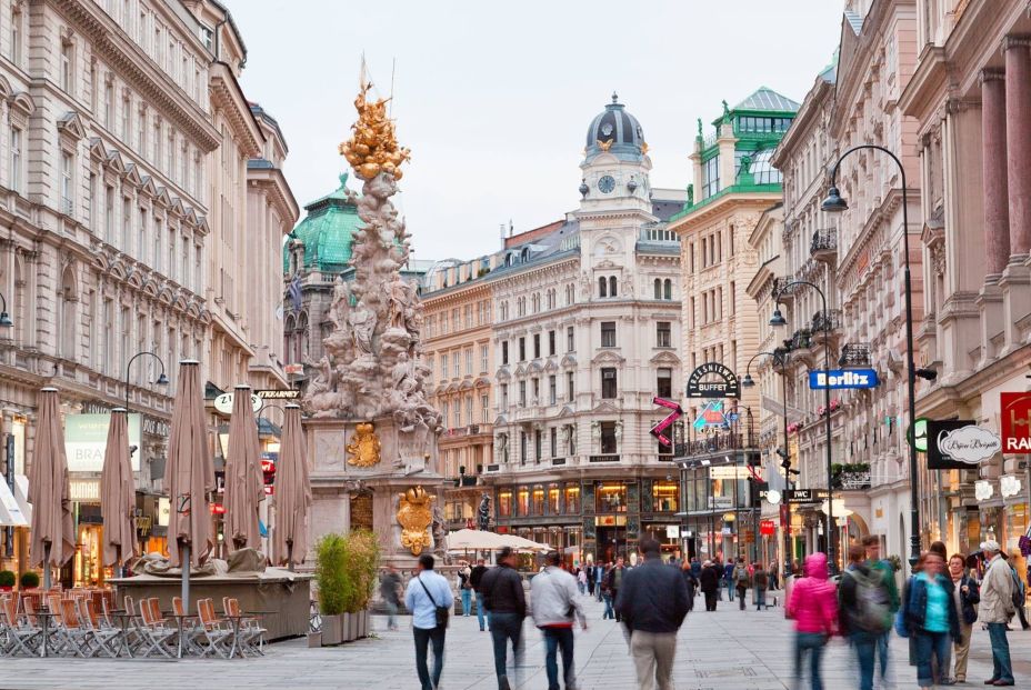 Las mejores ciudades europeas para viajar después de los 65 (Fuente: BigStock)