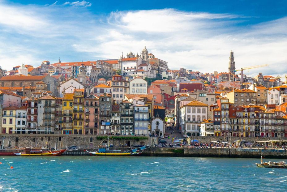 Las mejores ciudades europeas para viajar después de los 65 (Fuente: BigStock)