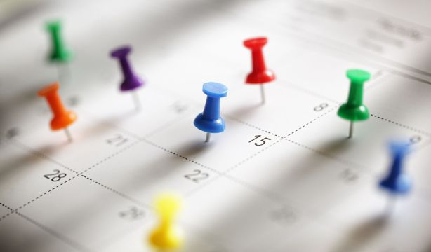 Lo que cambia en octubre: medidas anticrisis, primeros viajes del Imserso y nuevas normas de tráfico