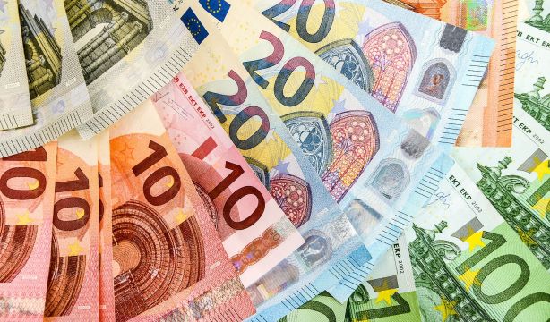 Nuevos billetes de euro: ¿cuándo se conocerá el diseño final y cuándo llegarán a tu cartera?