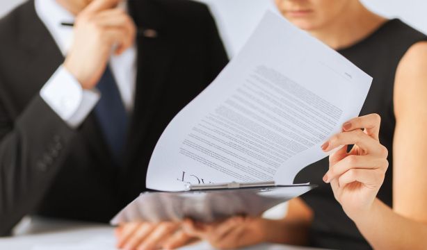 Firmar ante notario no basta el trámite de la vivienda que conviene comprobar