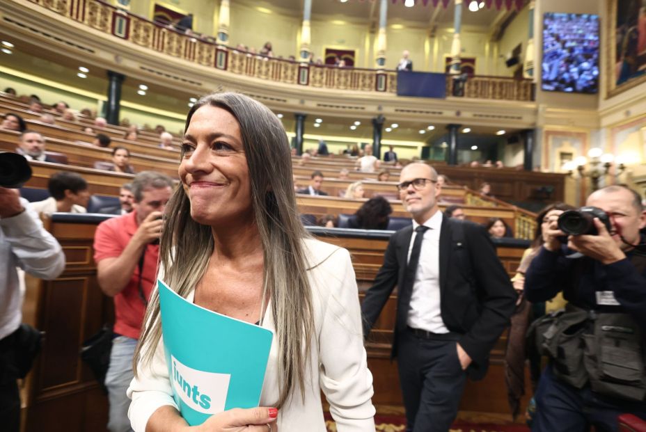 EuropaPress 7814545 portavoz junts congreso miriam nogueras llegada sesion plenaria congreso (1)