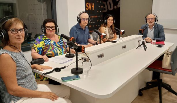 El nacimiento de un programa de radio de y para los mayores