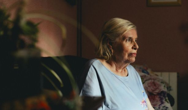 Casi la mitad de los mayores considera difícil acceder a recursos de atención psicológica