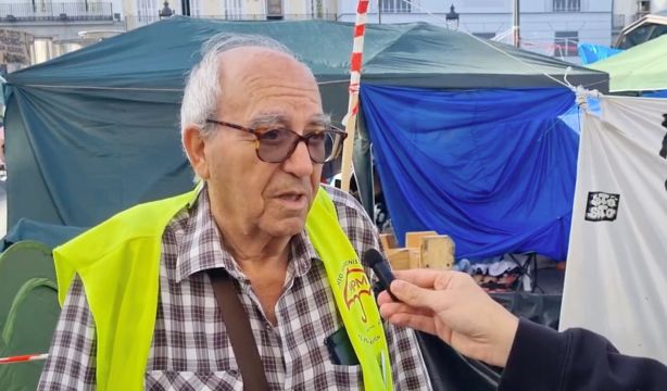Los mayores, en Sol: "Cuando se moviliza el pueblo, los políticos tiemblan"