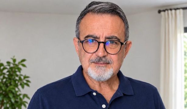 Vicente Clavero publica 'Cien kilos de oro', su nueva novela de suspense