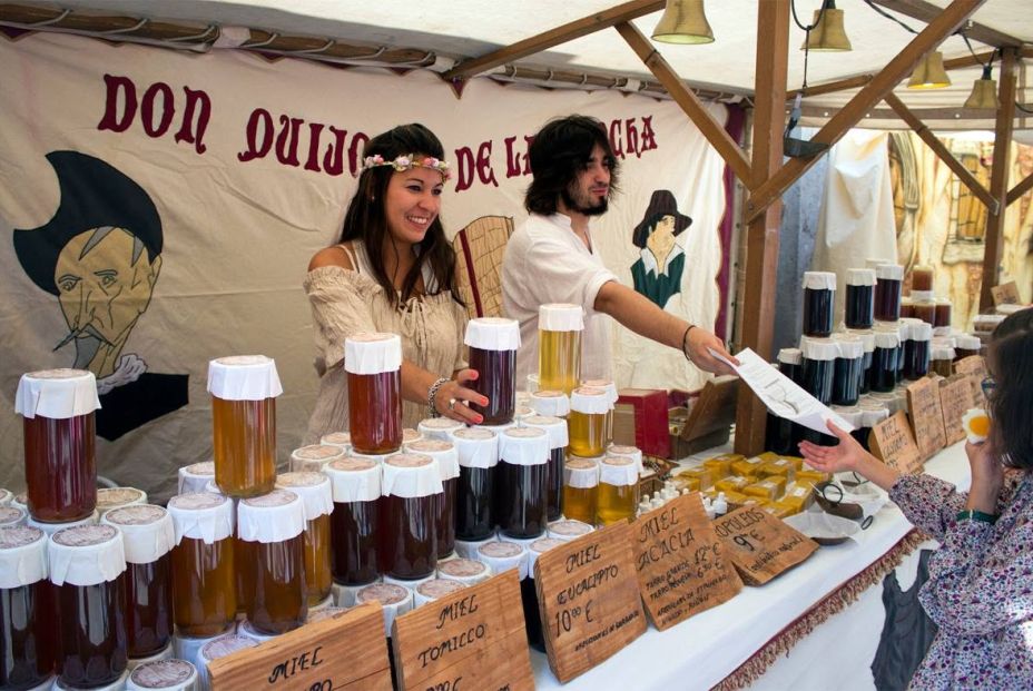 El Mercado Cervantino devuelve Alcalá al Siglo de Oro del 8 al 12 de octubre con 400 puestos El Mercado Cervantino devuelve Alcalá al Siglo de Oro del 8 al 12 de octubre con 400 puestos