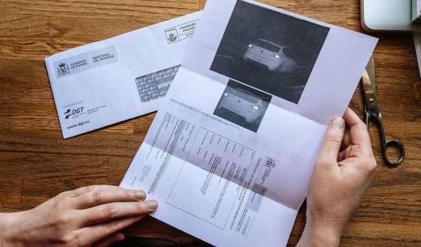 Cómo recurrir una multa de tráfico de la DGT paso a paso