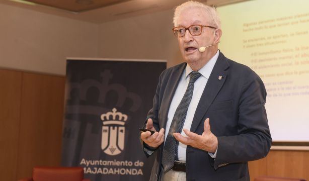 Gonzalo Berzosa llama a cambiar la mirada sobre la longevidad: “Hay que dar vida a los años”