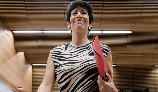 Elma Saiz pide a los pensionistas "no tener miedo": "Sus pensiones están garantizadas"