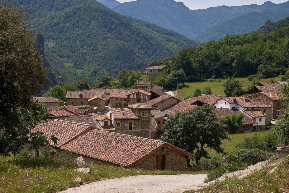Vivir en un pueblo gana atractivo: diez aspectos a tener en cuenta para rehabilitar una casa Vivir en un pueblo gana atractivo: diez aspectos a tener en cuenta para rehabilitar una casa