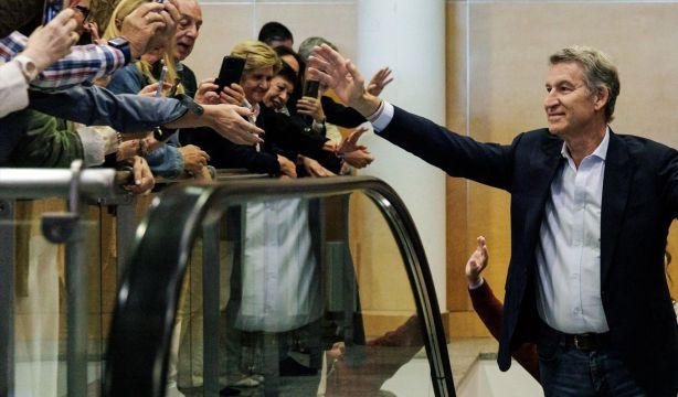 Feijóo promete subir las pensiones conforme al IPC: "No voy a cuestionar el sistema público"