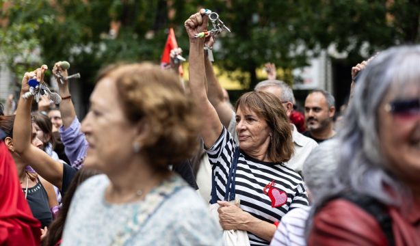 Alertan de que la crisis de vivienda impacta en el bienestar y es una "crisis de salud pública"
