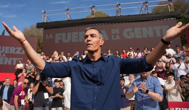 El primer CIS tras la convocatoria electoral dispara al PSOE, que saca 11,8 puntos al PP