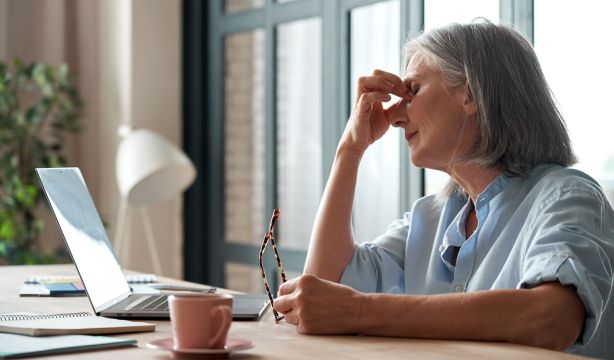 ¿Te puedes quedar en casa si te deniegan la incapacidad permanente y sigues sin poder trabajar? (Bigstock)