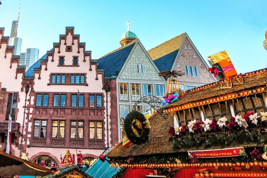 Mundosenior ofrece 100 euros de descuento para viajar a los mercadillos navideños de Europa