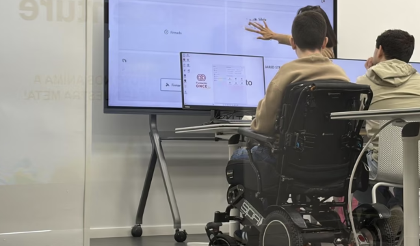 Fundación ONCE formará a personas con discapacidad en movilidad eléctrica y economía circular