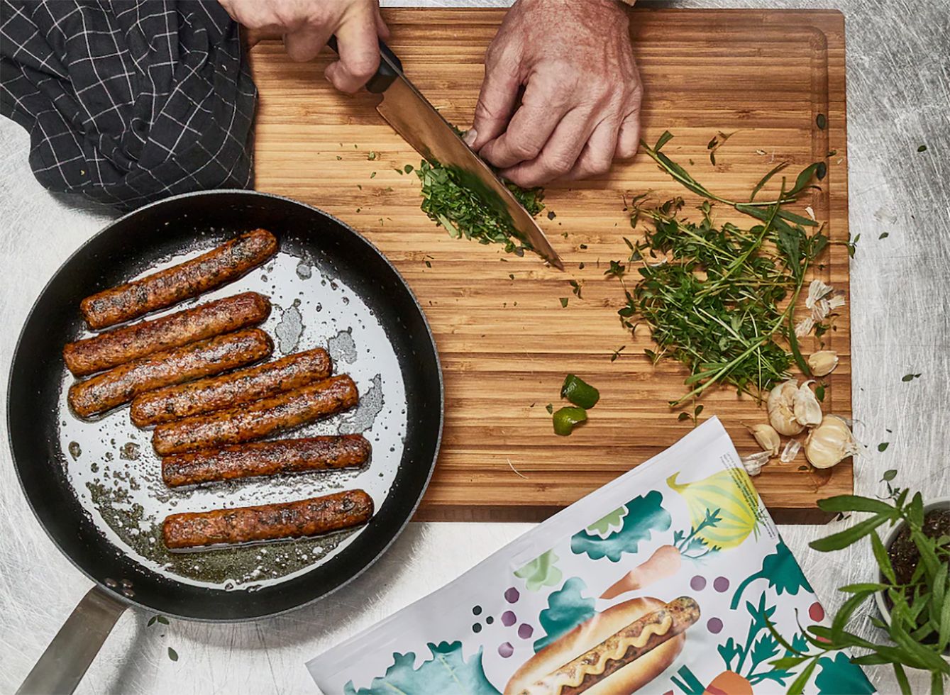 De la salchicha de alce a las perlas de algas: comida que no sabías que podías comprar en Ikea