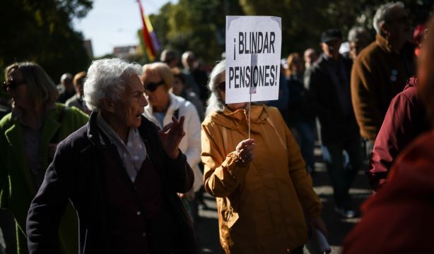 El Gobierno descarta endurecer la jubilación: no subirá el periodo de cálculo ni los años cotizados El Gobierno descarta endurecer la jubilación: no subirá el periodo de cálculo ni los años cotizados