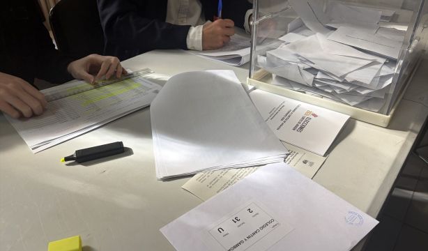Elecciones 29-N: piden que tener un viaje contratado exima de estar en la mesa electoral