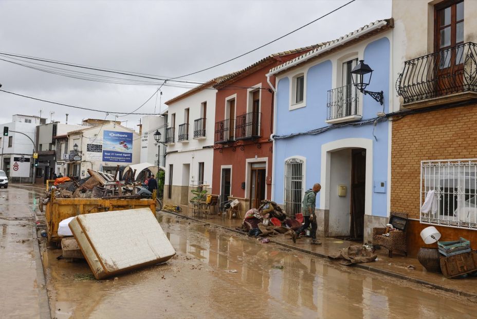 Dos de cada tres españoles no saben cómo actuar ante una inundación. EuropaPress Dos de cada tres españoles no saben cómo actuar ante una inundación. EuropaPress