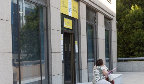 Sube el paro en mayores de 55 años y se ceba con las mujeres